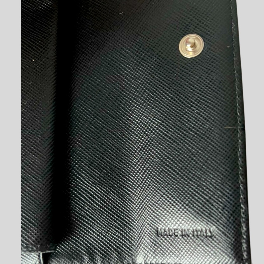 Prada wallet with iconic triangle logo. Nylon exterior Made in Italy Milano - Picture 6 of 10